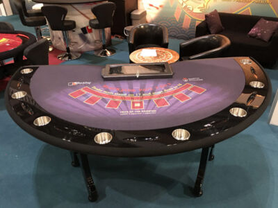 Custom-Deluxe-Blackjack-Table